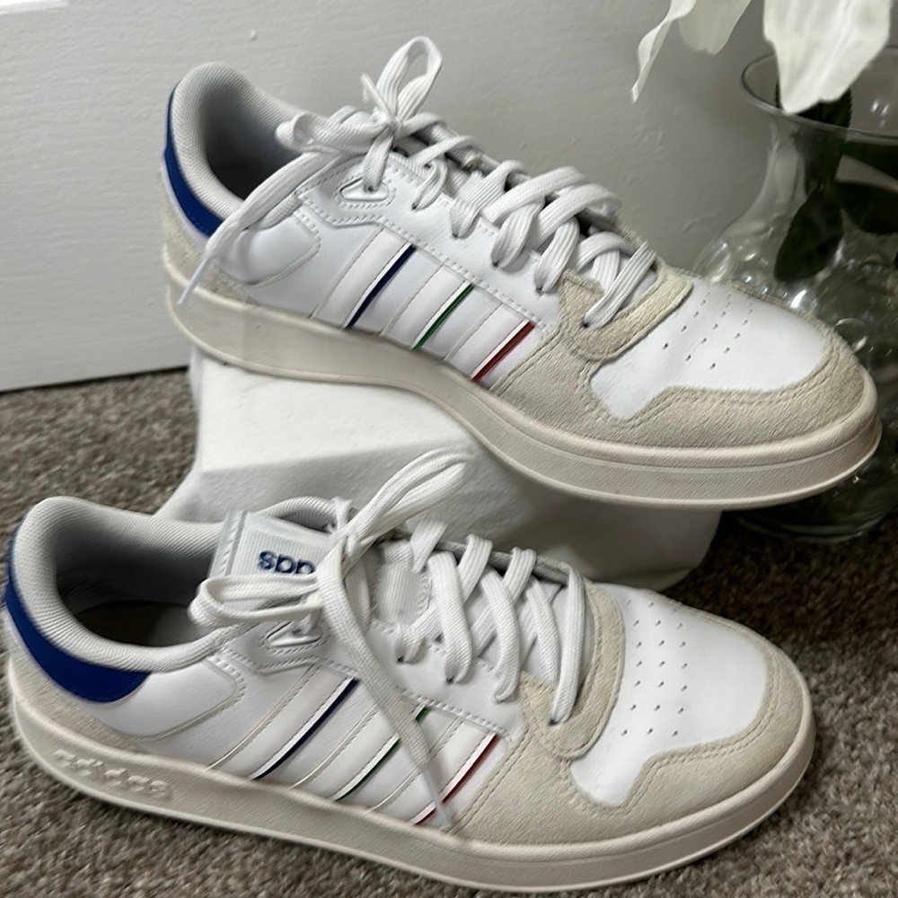 Adidas Mens 9 1/2 breaknet sneakers‌‌‌‌‌‌‌‌‌‌‌‌‌‌‌‌‌‌‌‌‌‌‌‌‌‌‌‌